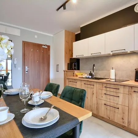 Areka A16 - Klimatyzacja, Basen, Sauny, Jacuzzi, Silownia Apartment Szklarska Poreba